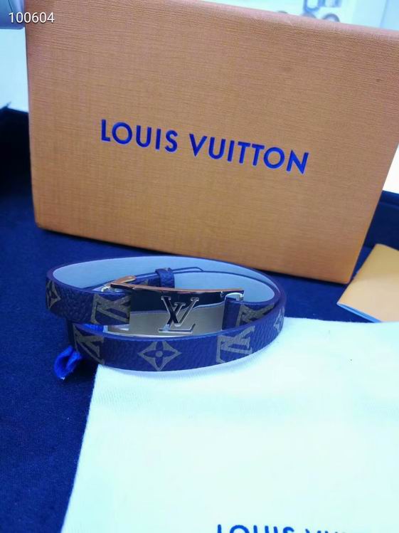 Louis Vuitton Bracelet ID:20220807-345